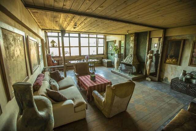 Отель Artists Residence in Tbilisi Тбилиси-26