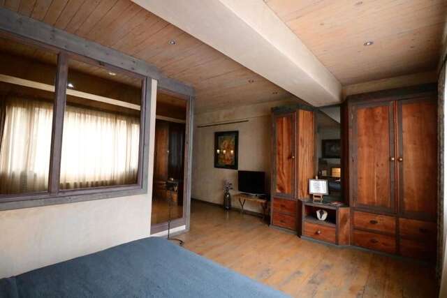 Отель Artists Residence in Tbilisi Тбилиси-54